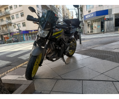 YAMAHA MT03