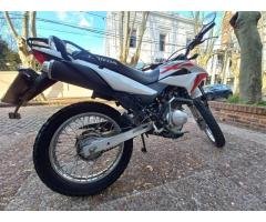 Honda xr 150L